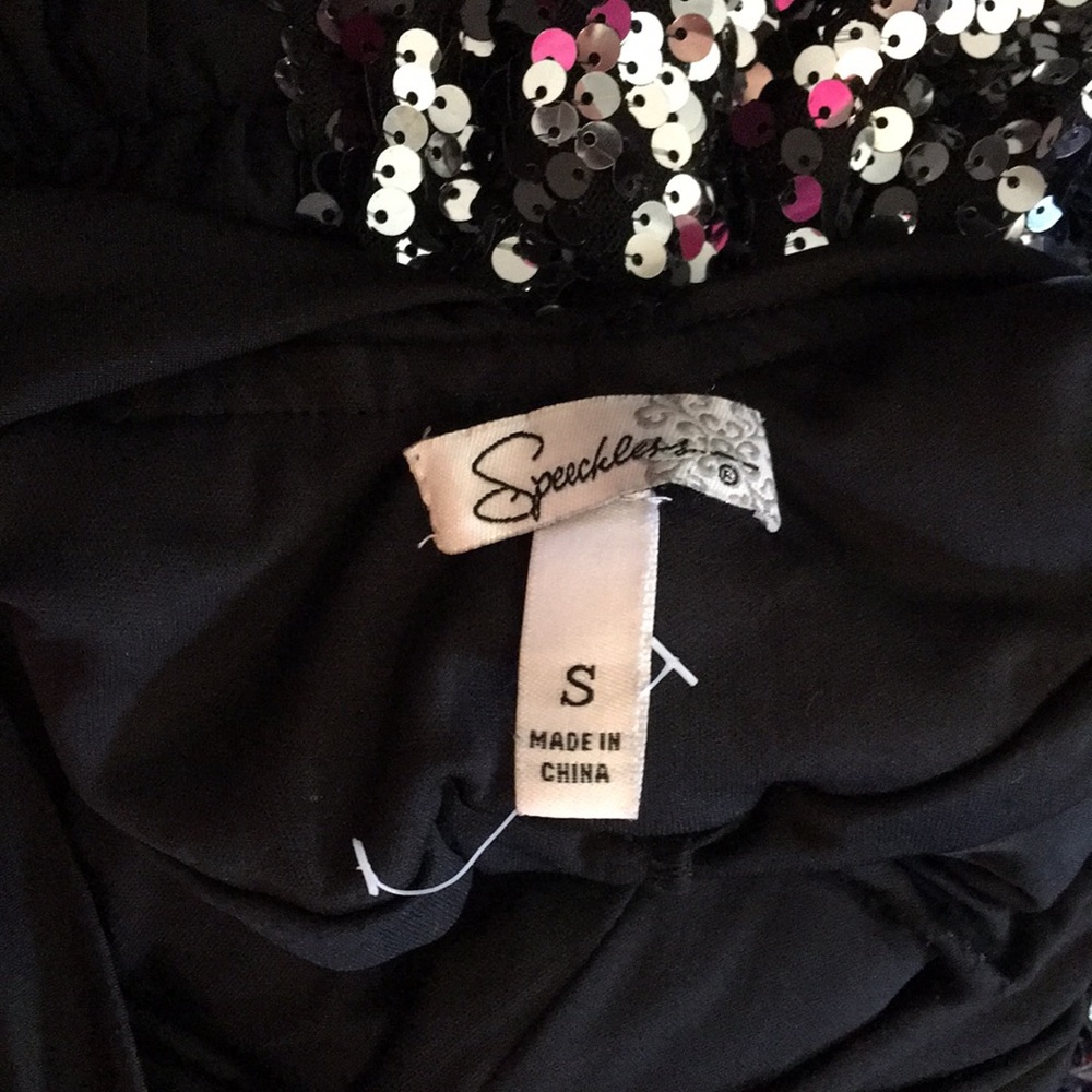 Dress - Picture 3 of 3